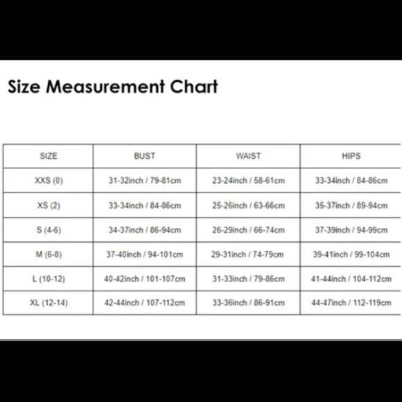 💥INSANELY BEAUTIFUL💥Miss Circle Paislee Black Velvet & Mesh Long Sleeve Gown - Picture 14 of 16